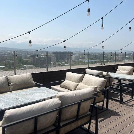 Terrasse Hotel & Bar Бишкек Екстериор снимка