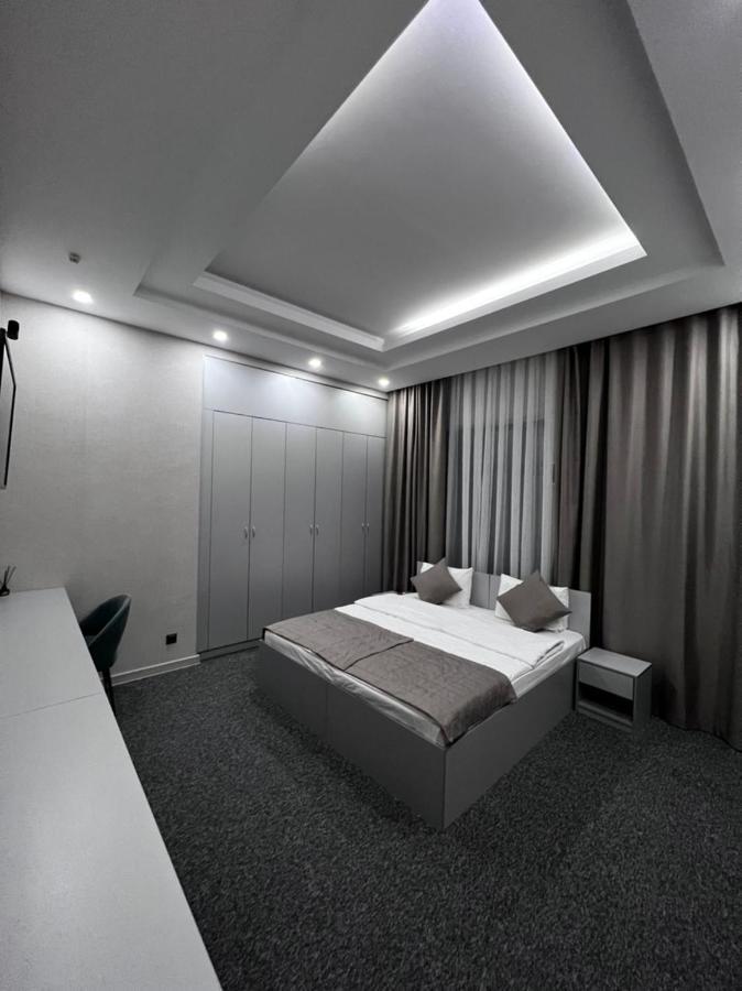 Terrasse Hotel & Bar Бишкек Екстериор снимка