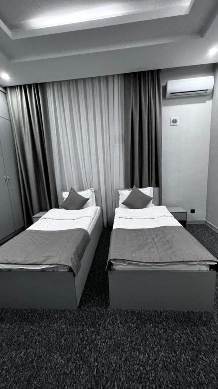 Terrasse Hotel & Bar Бишкек Стая снимка